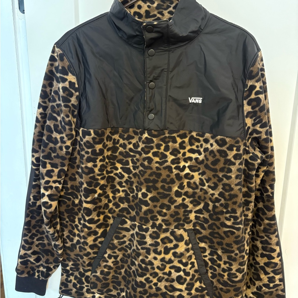 Vans Men's Black and Leopard Polar Fleece